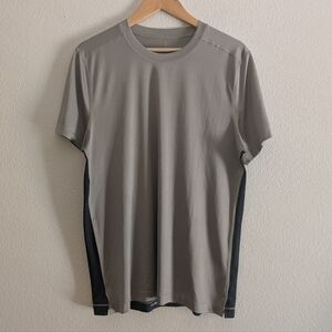 Abercrombie & Fitch YPB Mesh Workout Shirt